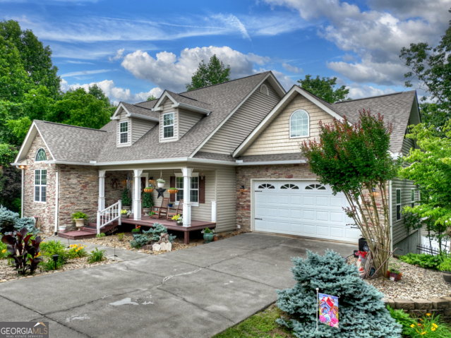 113 Dundee Drive Property Photo 4