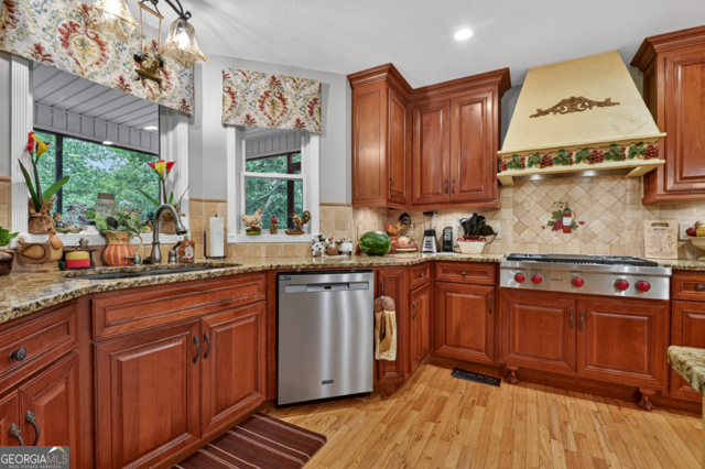 113 Dundee Drive Property Photo 38