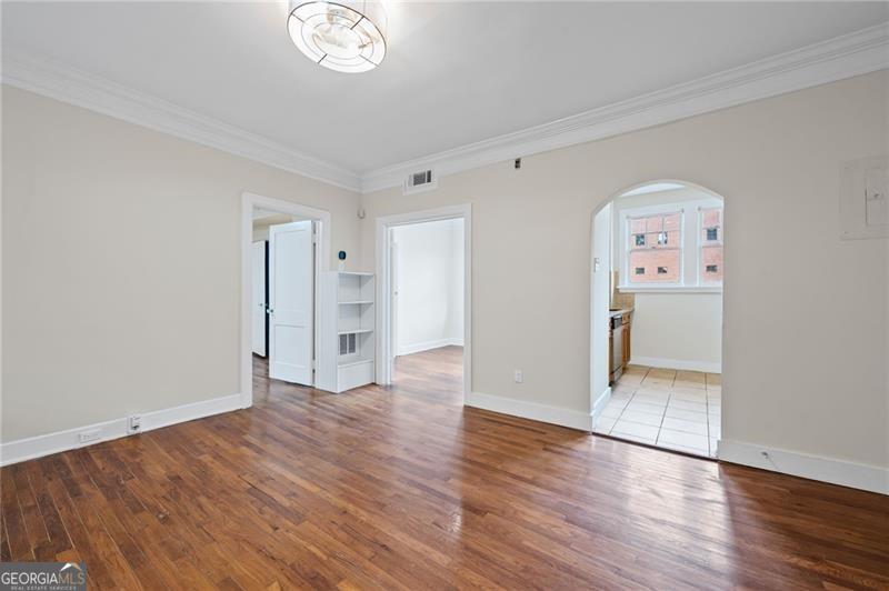 677 Somerset Terrace Ne # 4c Property Photo 6