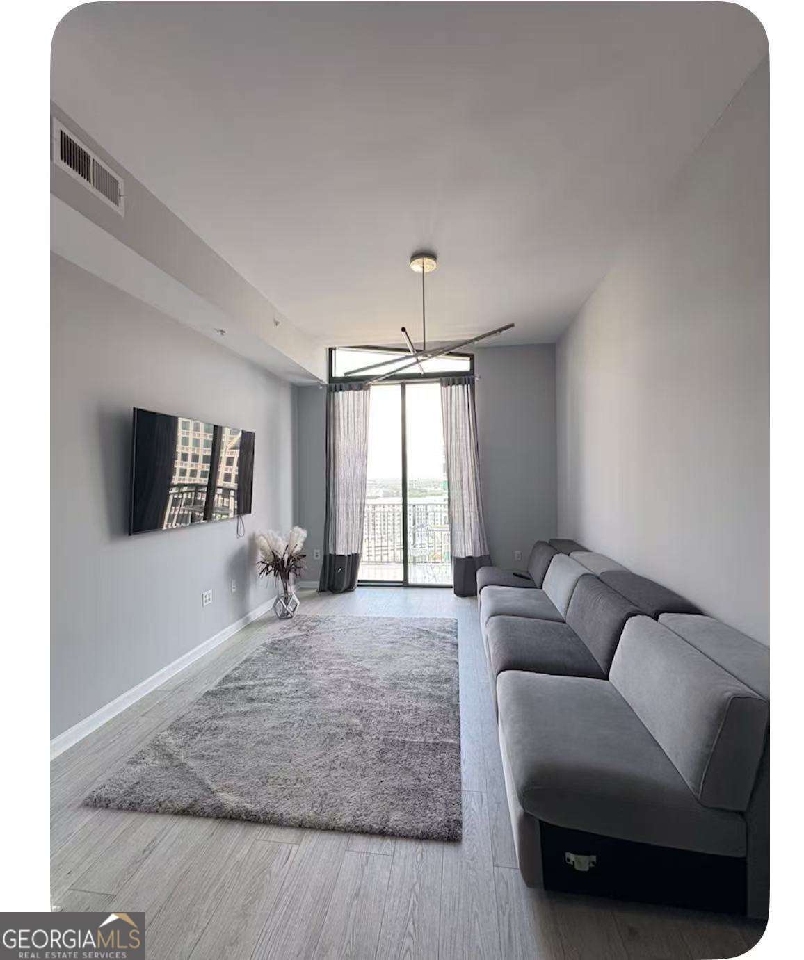 3040 Peachtree Road Nw # 1913 Property Photo 1