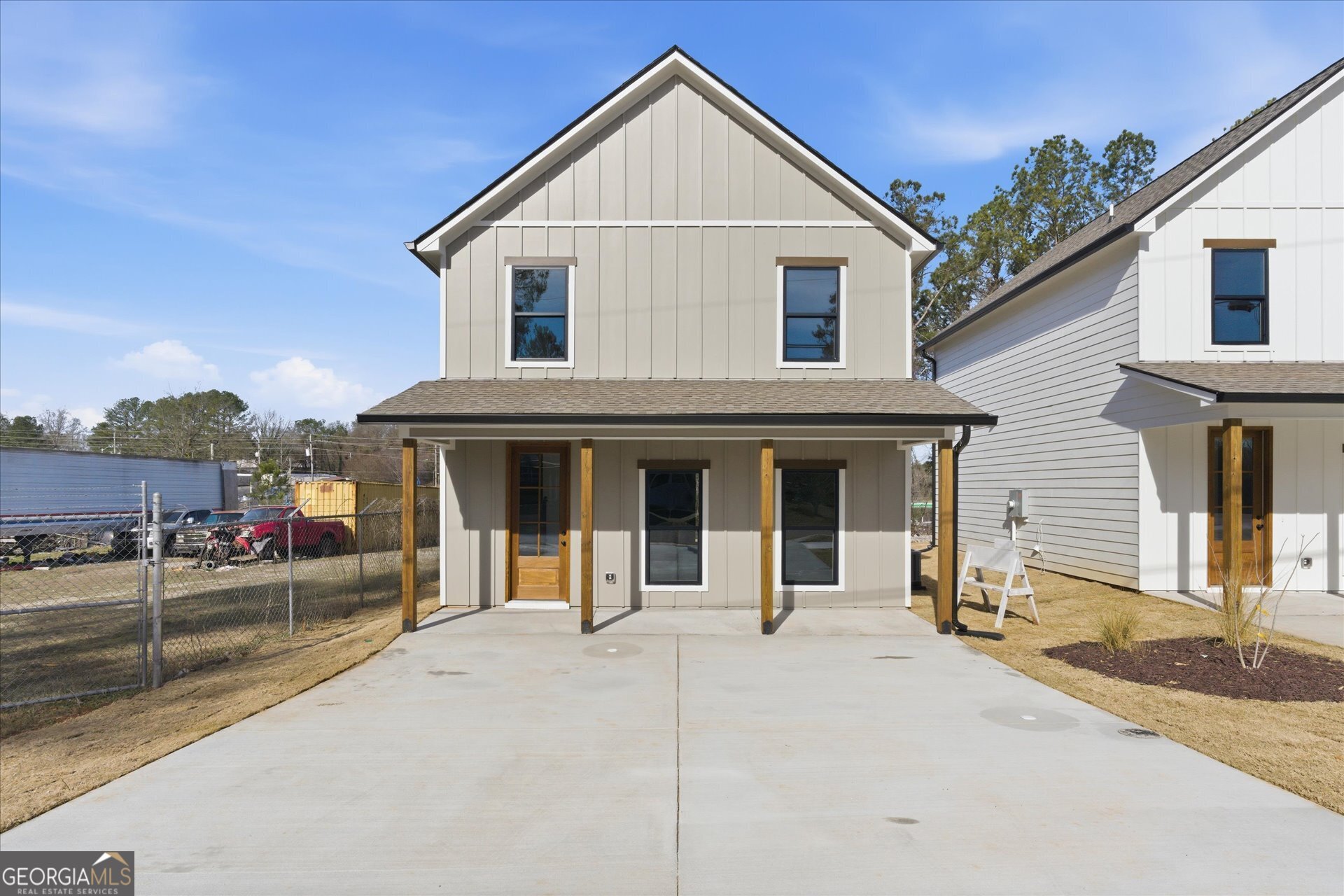 105 Carroll Circle Property Photo 1