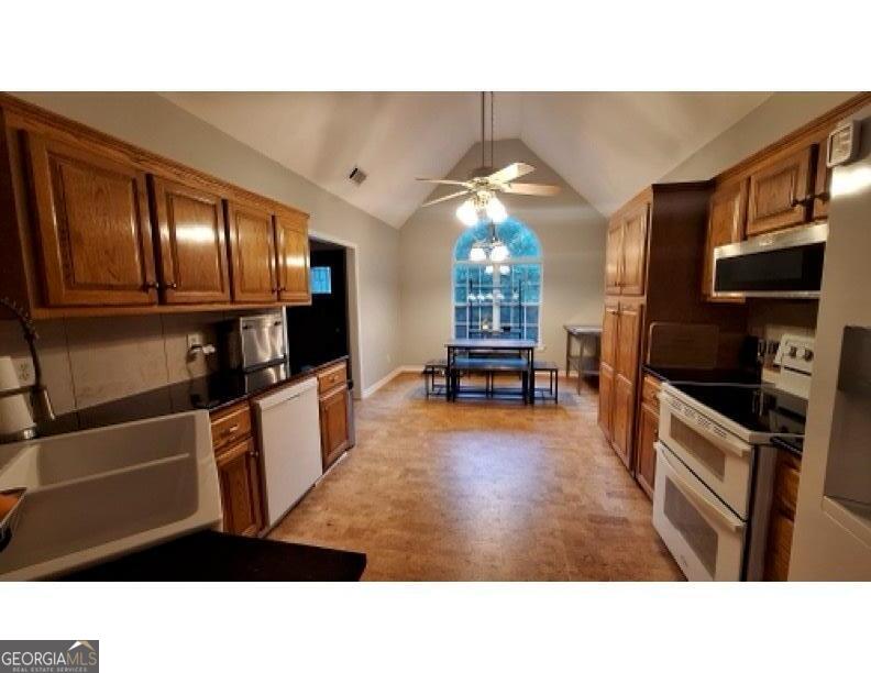162 White Antelope Street Property Photo 45