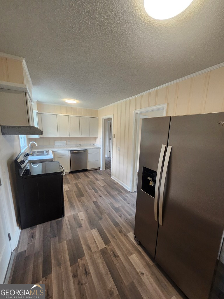 1821 Samford Drive Property Photo 6