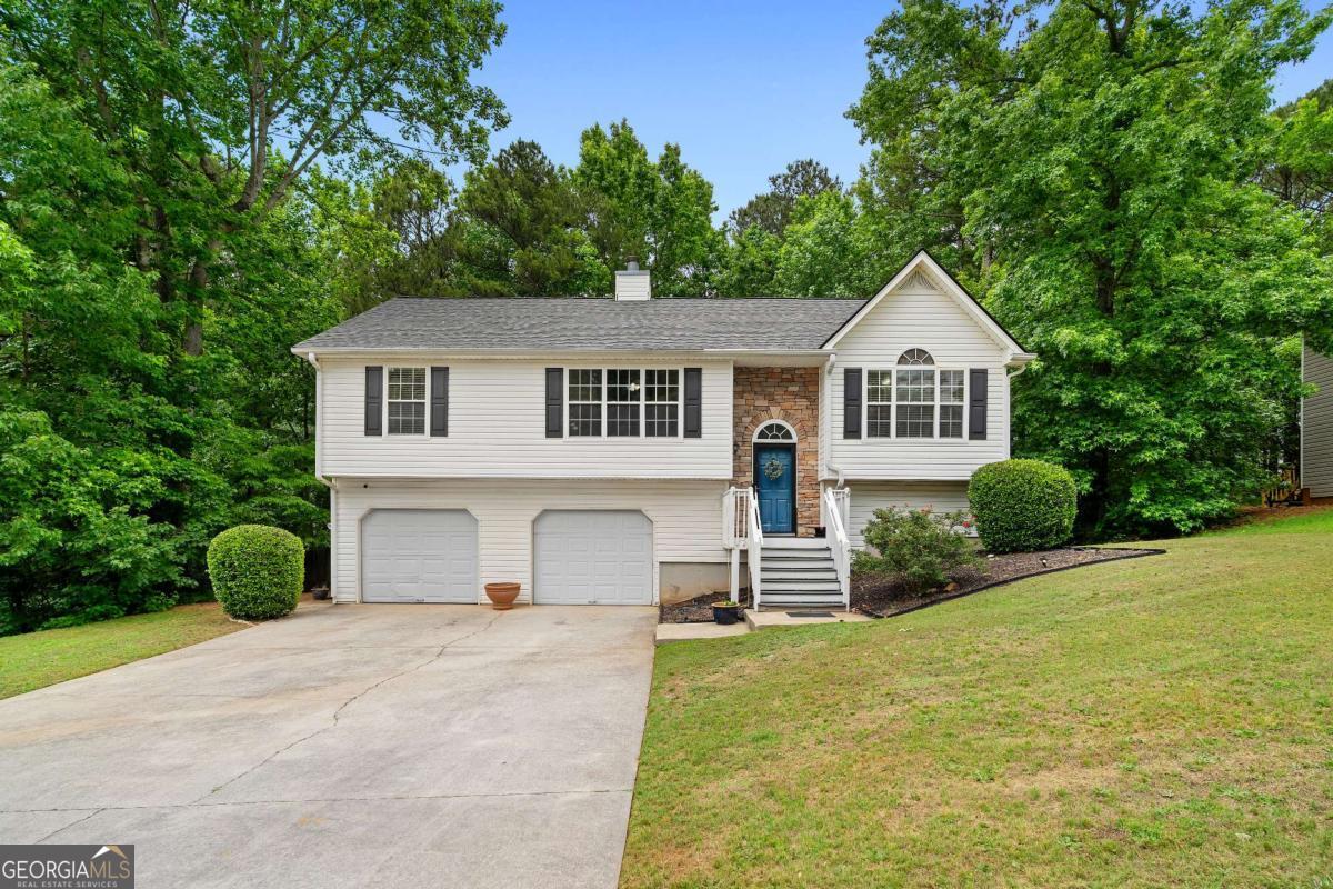 1695 Cedar Hill Property Photo 1
