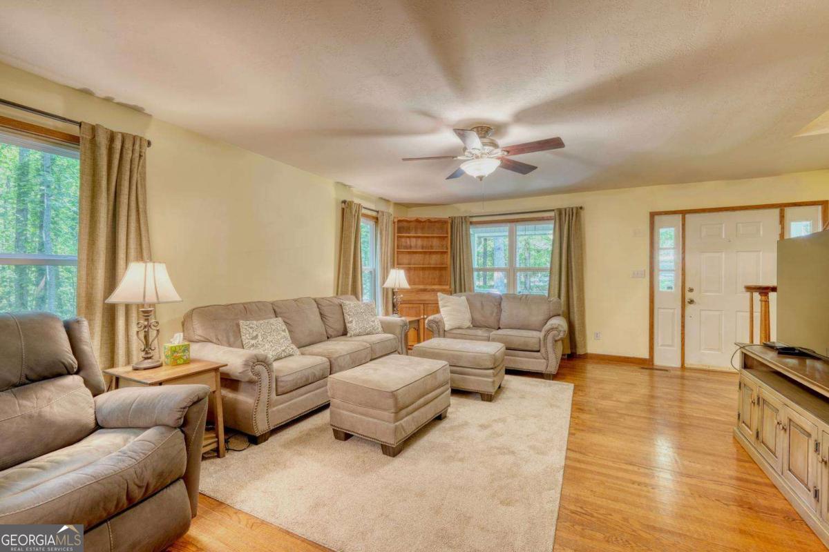 109 Pisgah Drive Property Photo 7