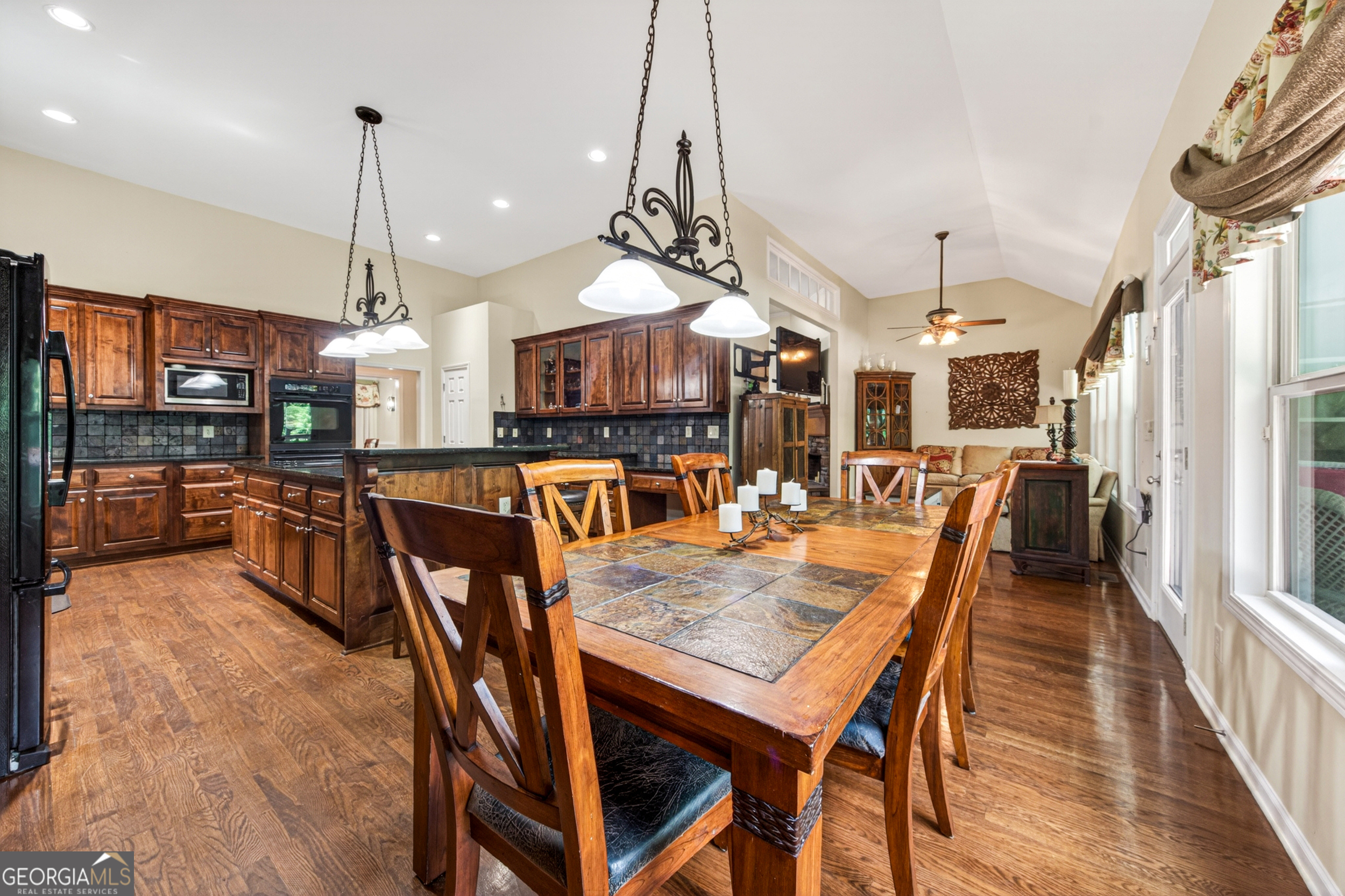 135 Canters Run Property Photo 13