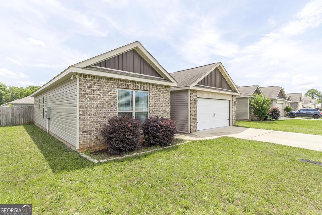 96 Santangelo Court Property Photo 4