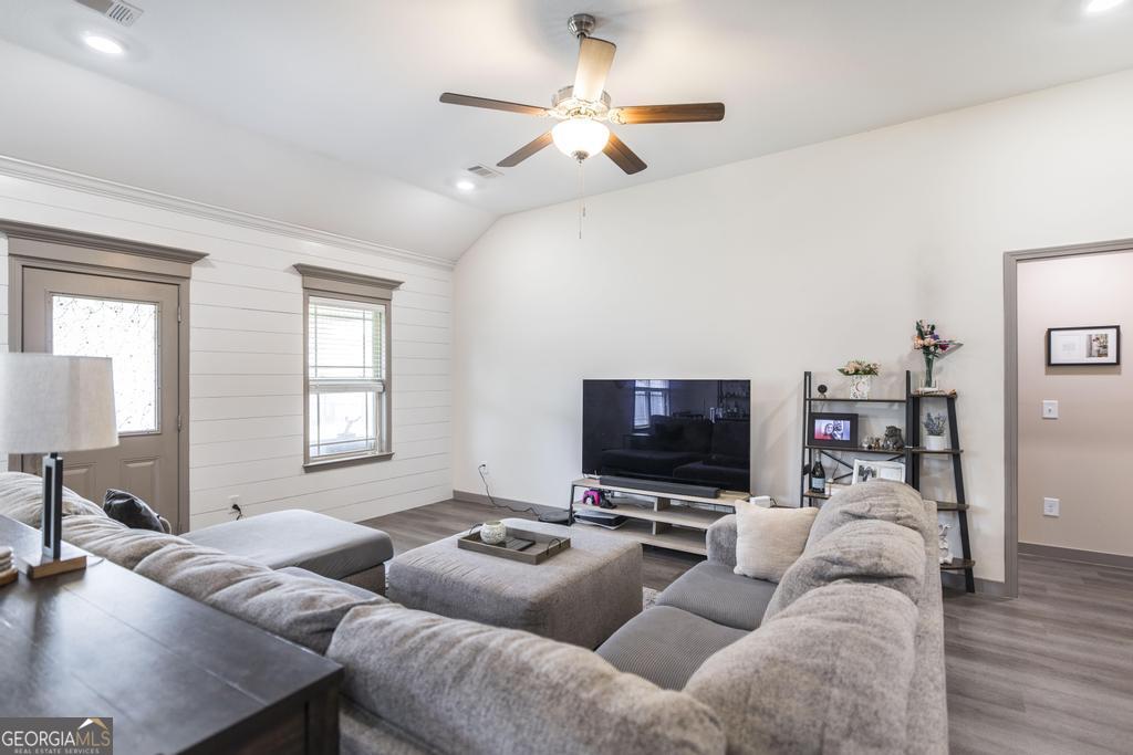 96 Santangelo Court Property Photo 14