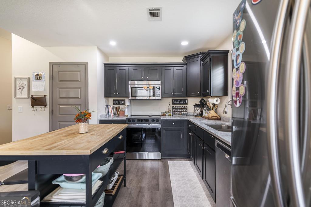96 Santangelo Court Property Photo 18