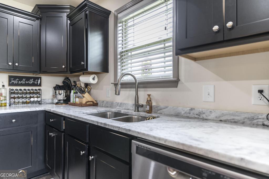 96 Santangelo Court Property Photo 19