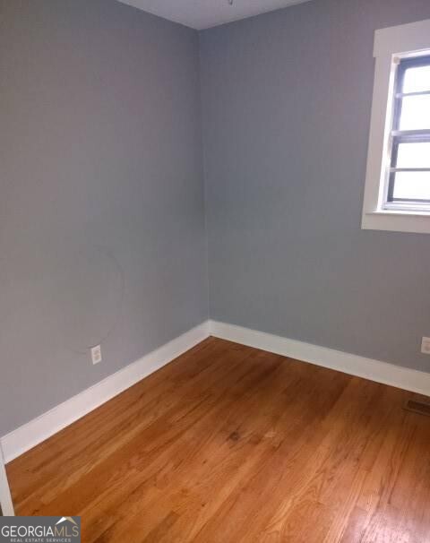 46 Mohawk Trail Property Photo 7
