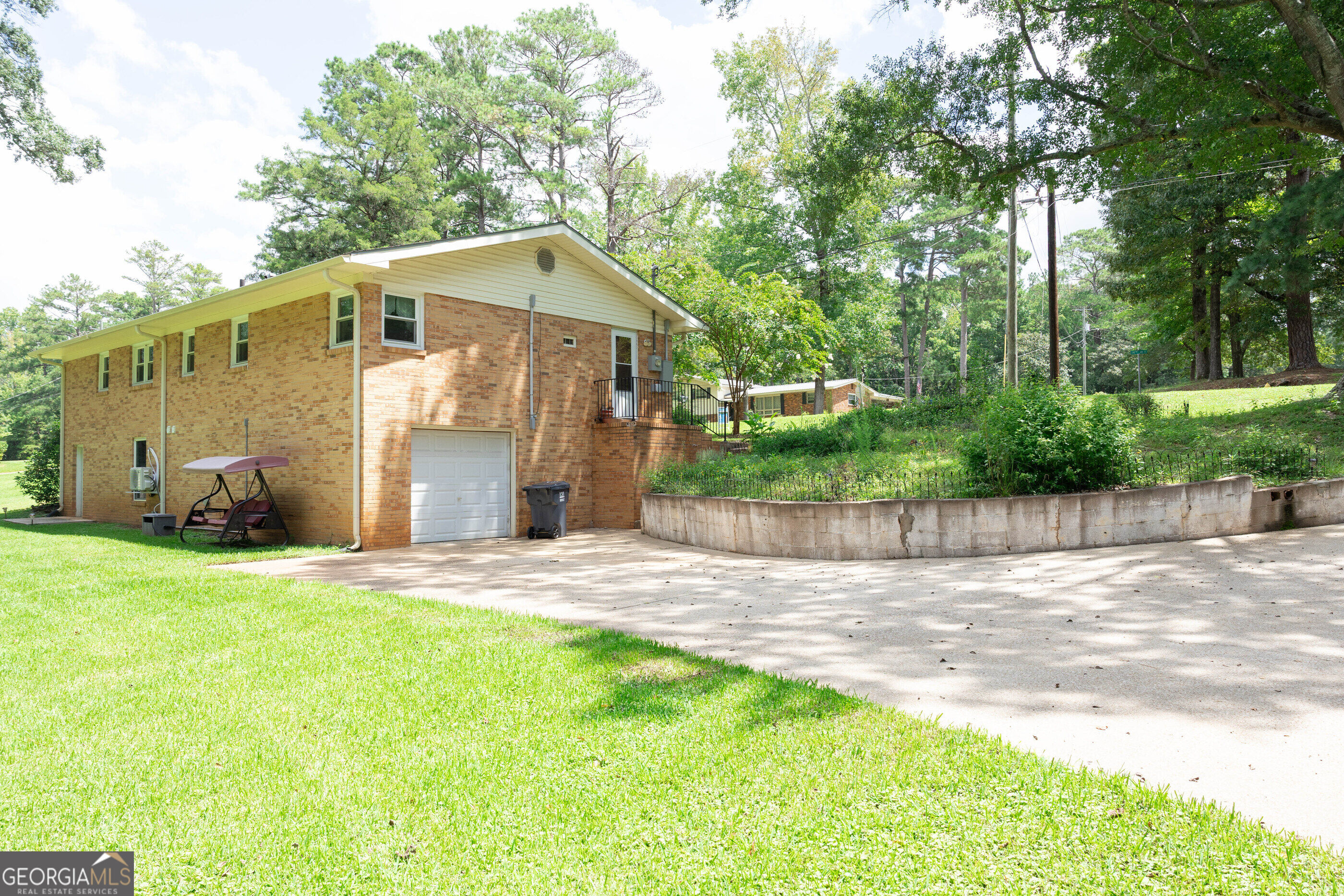 2503 14th Avenue Property Photo 4