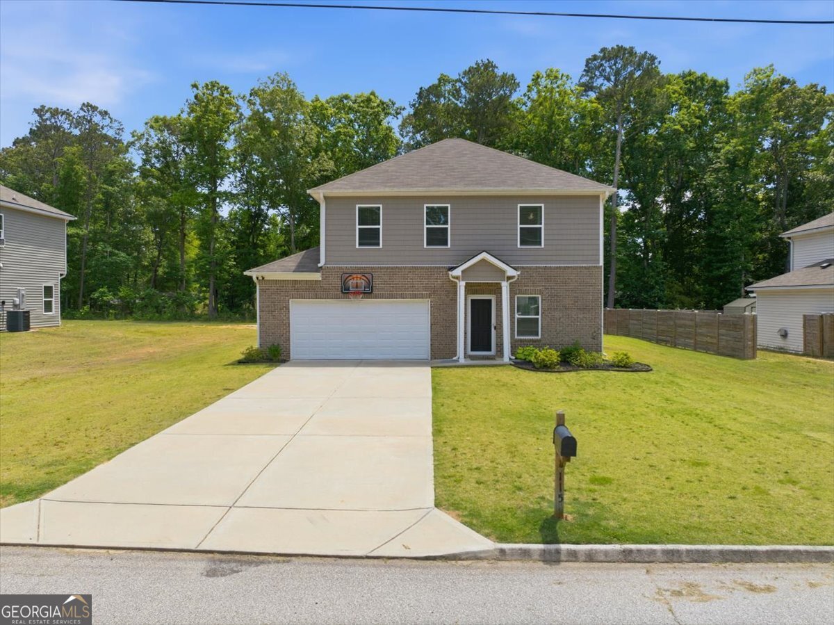 115 Ison Woods Court Property Photo 2