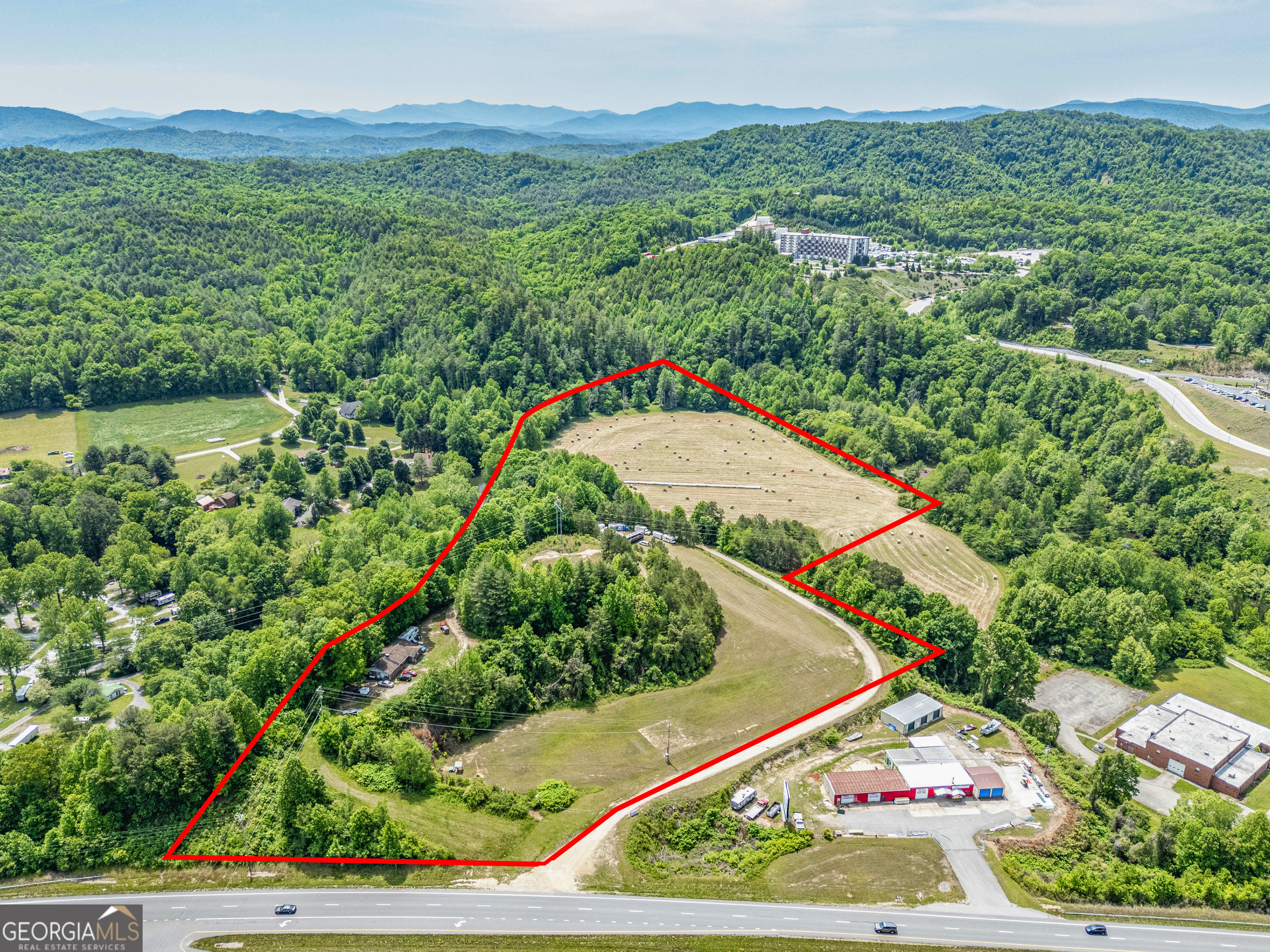 3674 Us 19 Property Photo 1