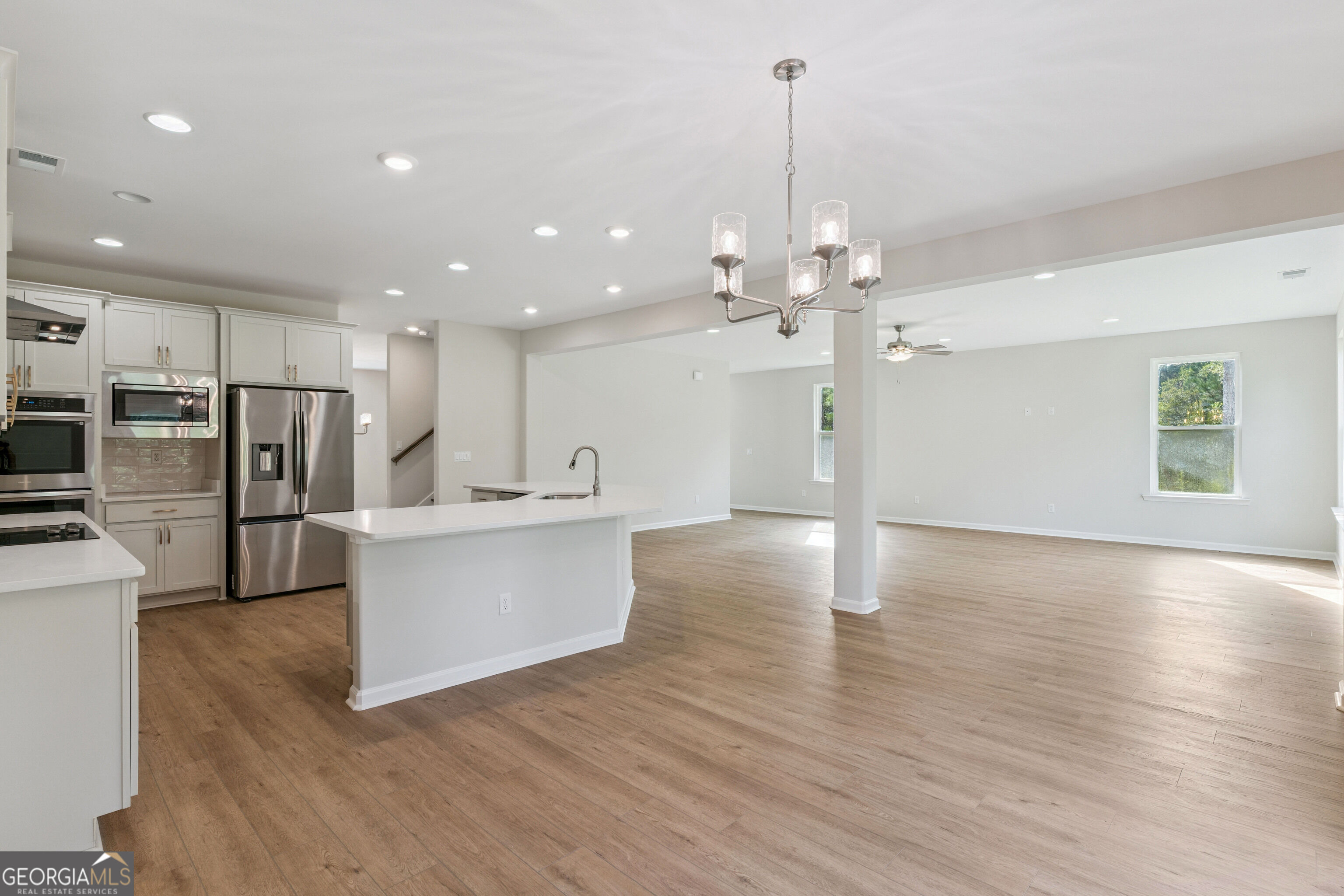 401 Yardarm Lane Property Photo 12