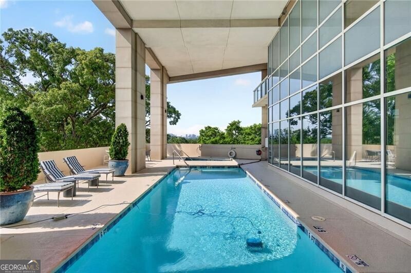 2881 Peachtree Road Ne # 1102 Property Photo 34