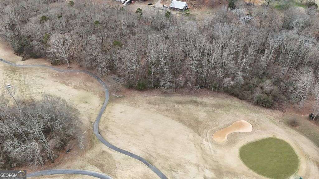 203 Adams Drive Property Photo 5