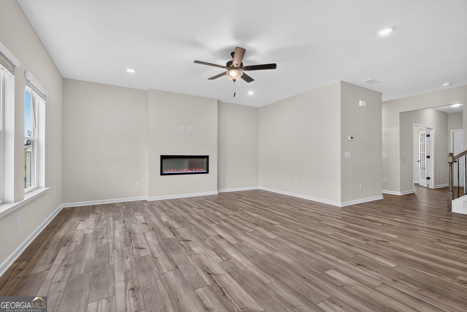 106 Shire Loop Property Photo 12