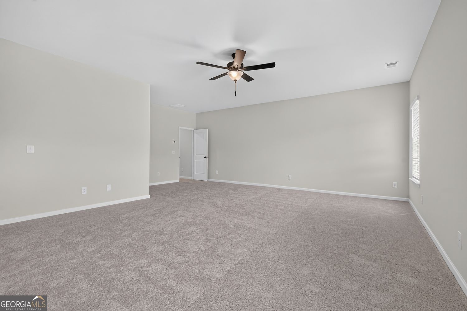 106 Shire Loop Property Photo 22