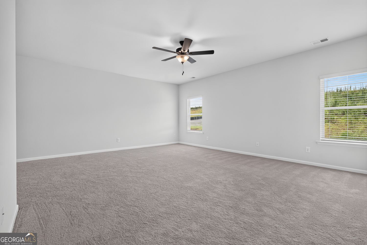 106 Shire Loop Property Photo 24