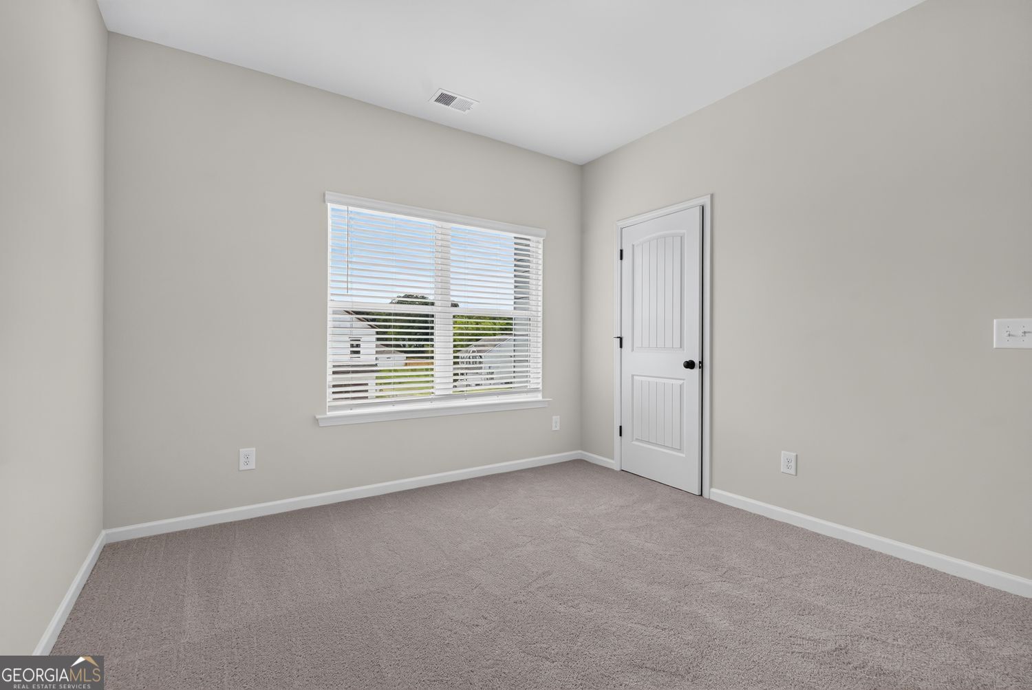 106 Shire Loop Property Photo 31