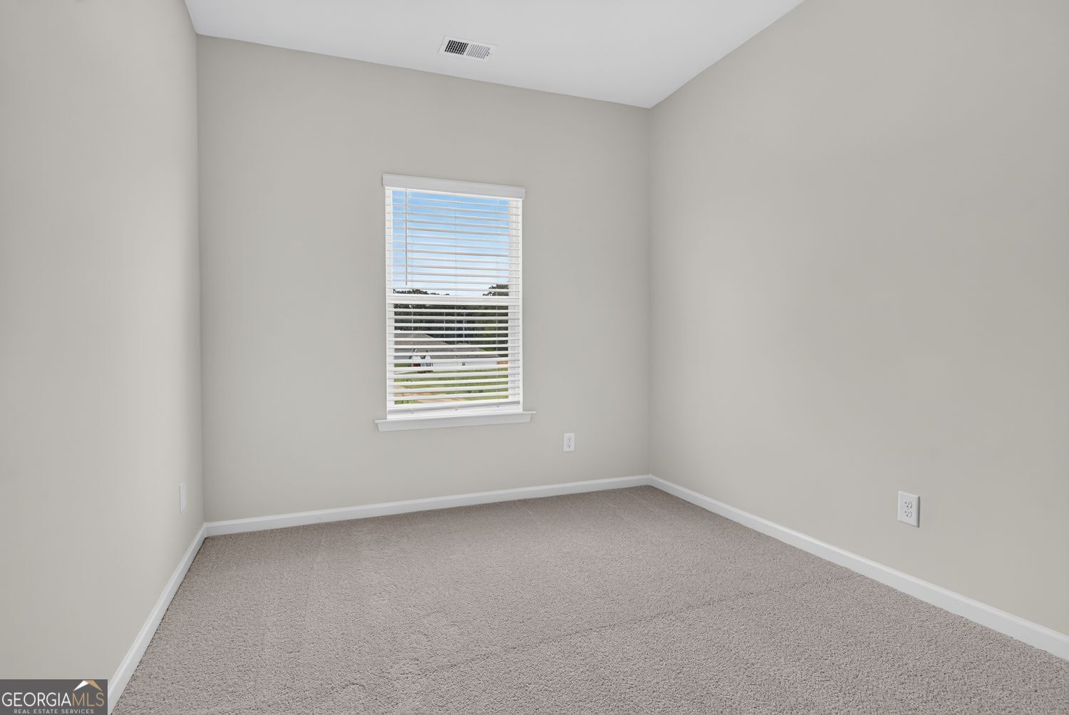 106 Shire Loop Property Photo 35