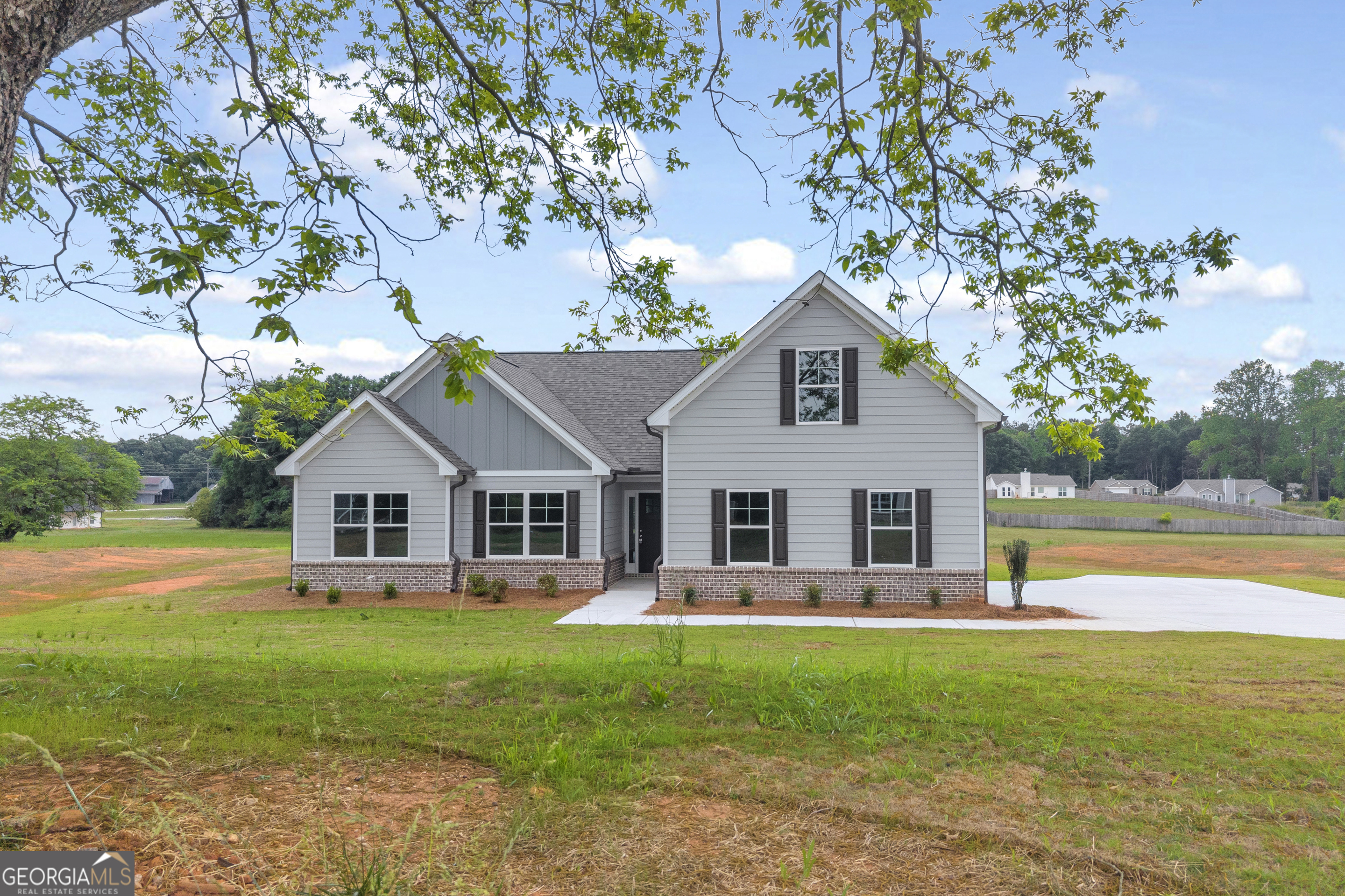 167 Sewell Road Property Photo 1