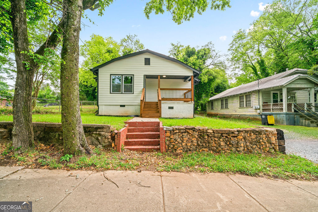 1409 Maple Avenue Sw Property Photo 5