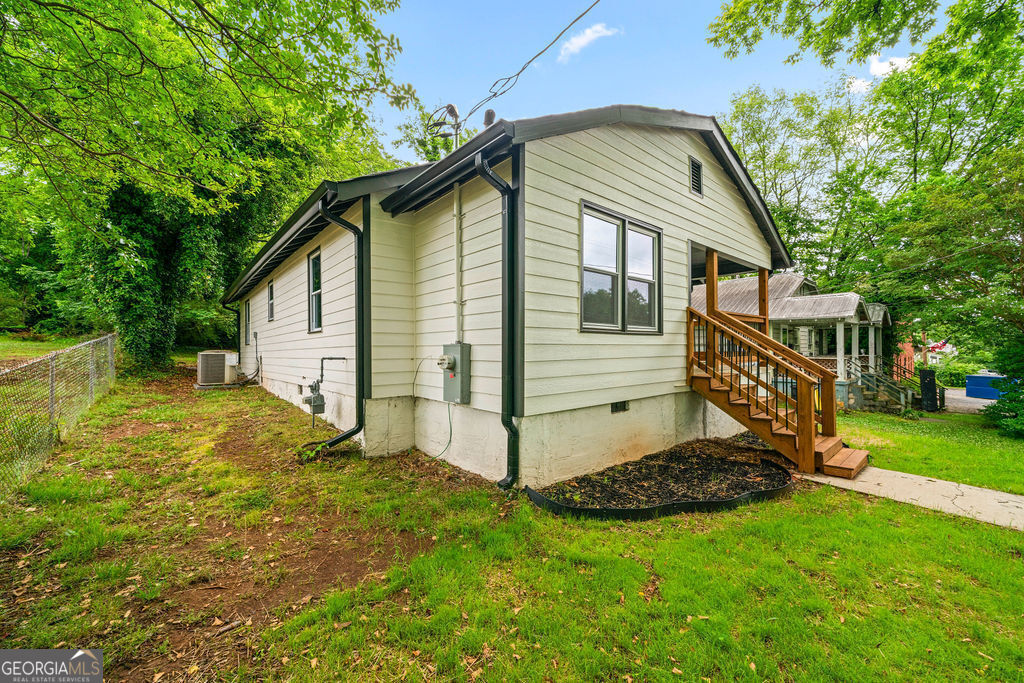 1409 Maple Avenue Sw Property Photo 8