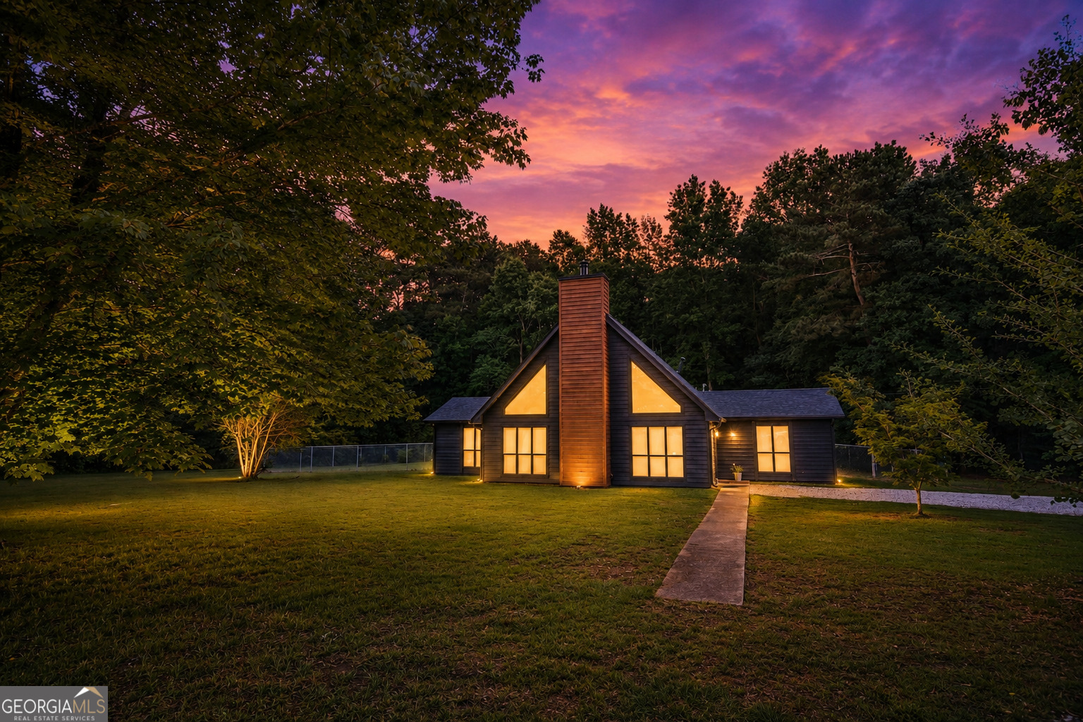 2075 Highway 36 E Property Photo 1
