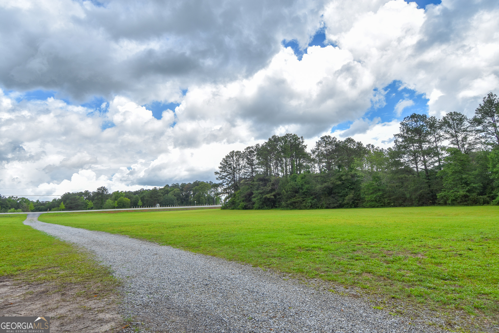 2075 Highway 36 E Property Photo 17