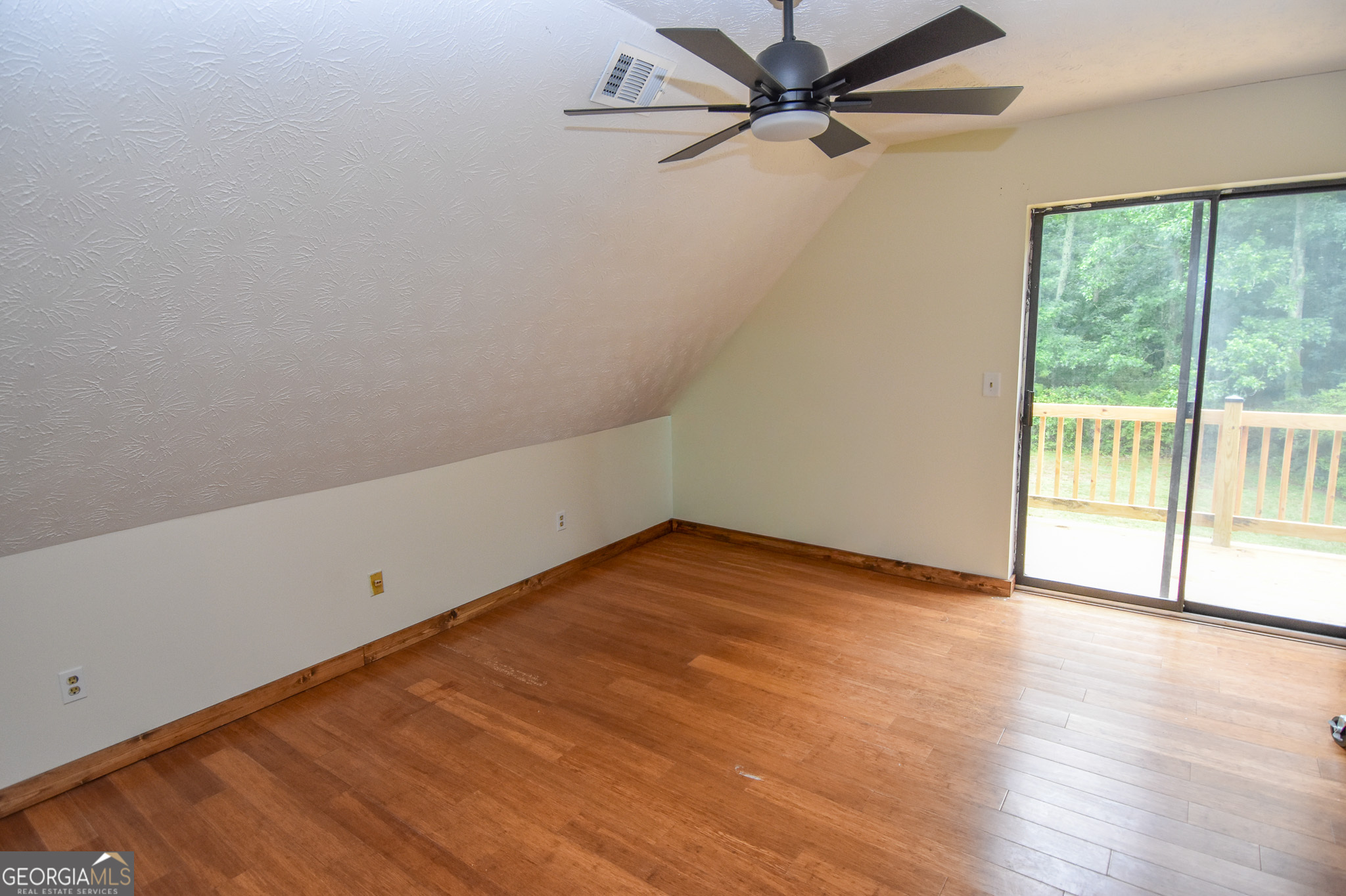 2075 Highway 36 E Property Photo 24