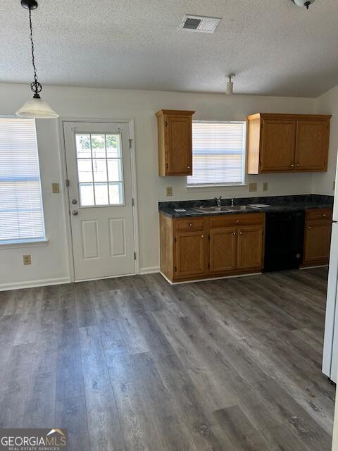 309 Brookside Drive Property Photo 5