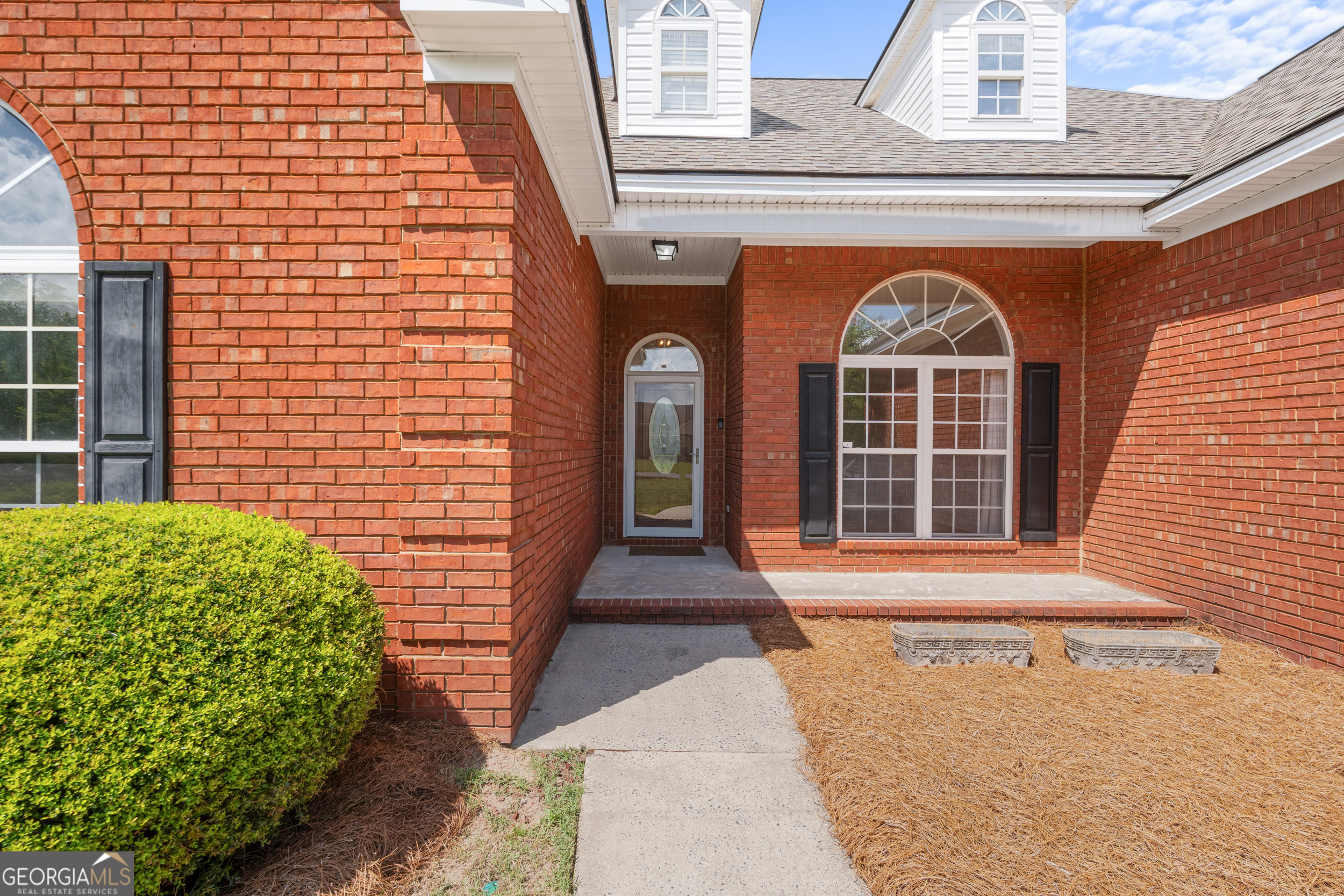 304 Flat Bush Drive Property Photo 4