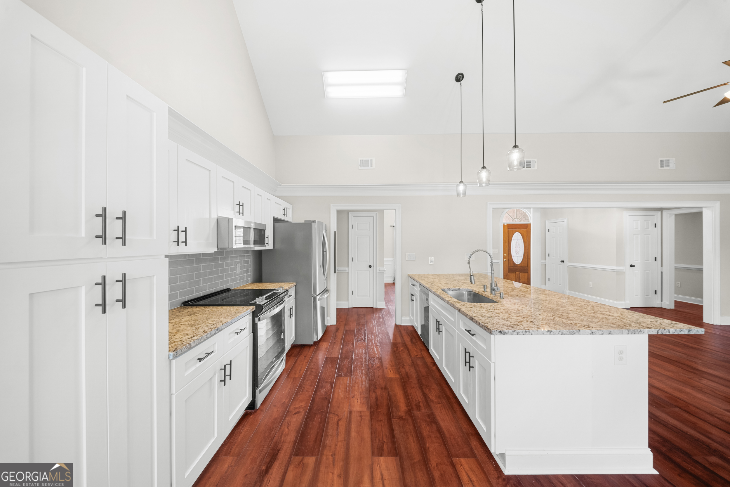304 Flat Bush Drive Property Photo 8