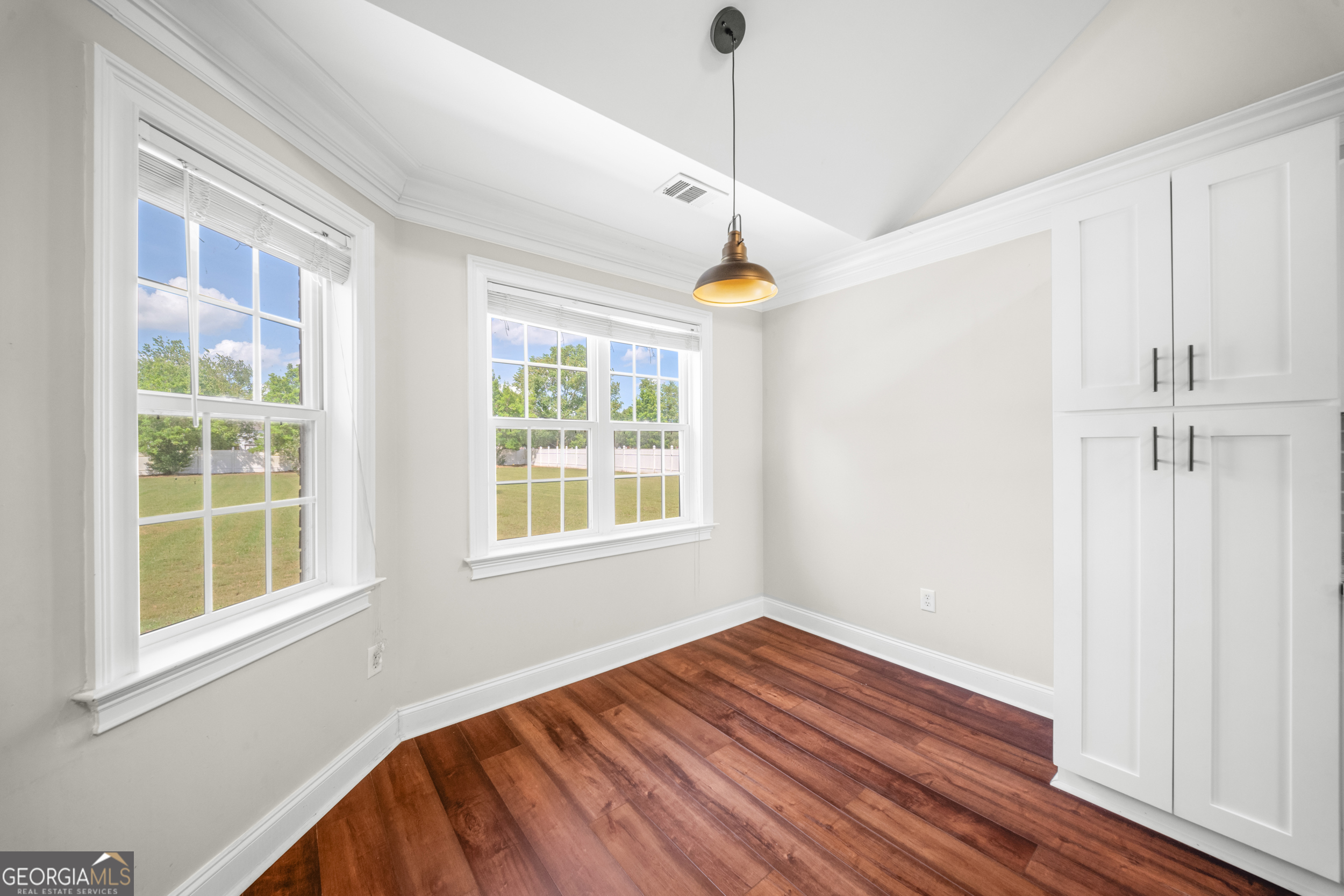 304 Flat Bush Drive Property Photo 11