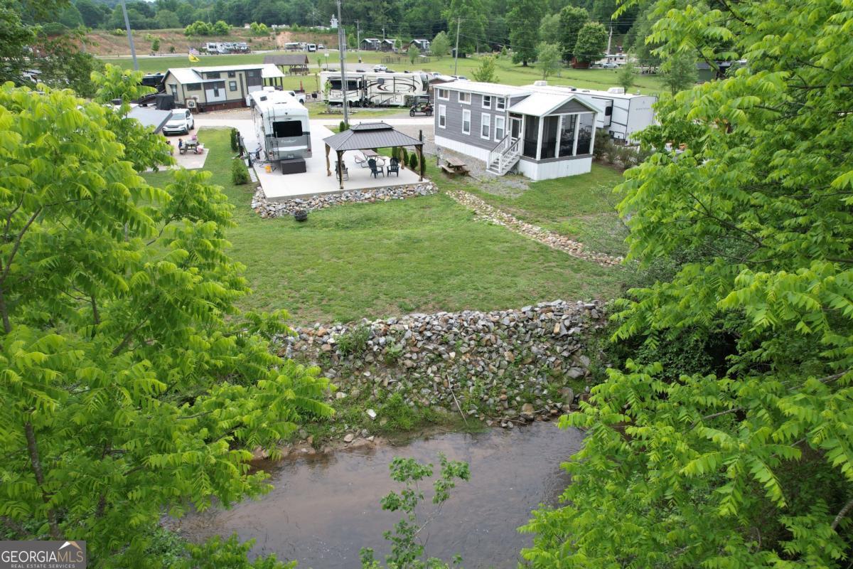 103 Mountain Meadows Drive Property Photo 6