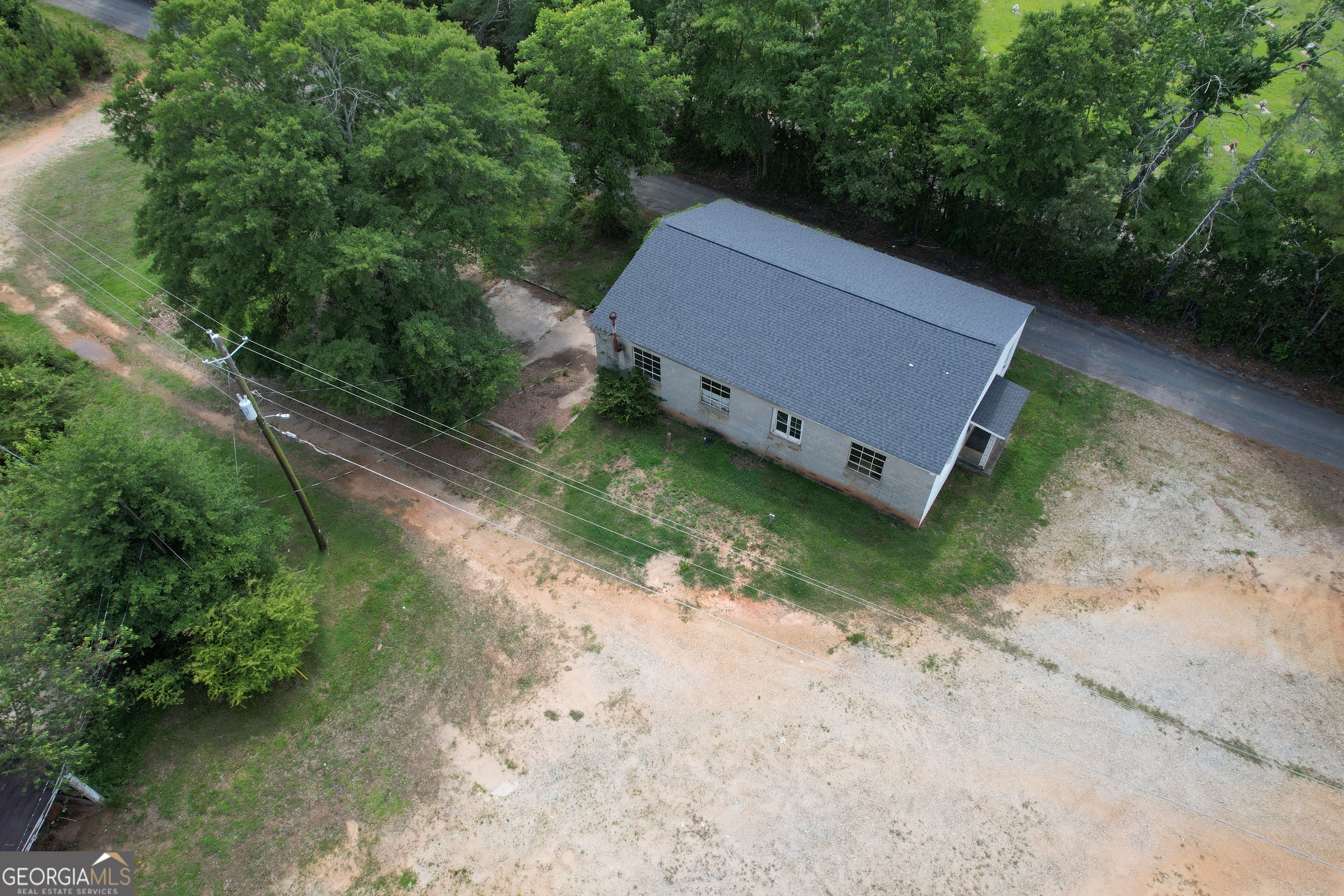 65 Bruce Court Property Photo 2