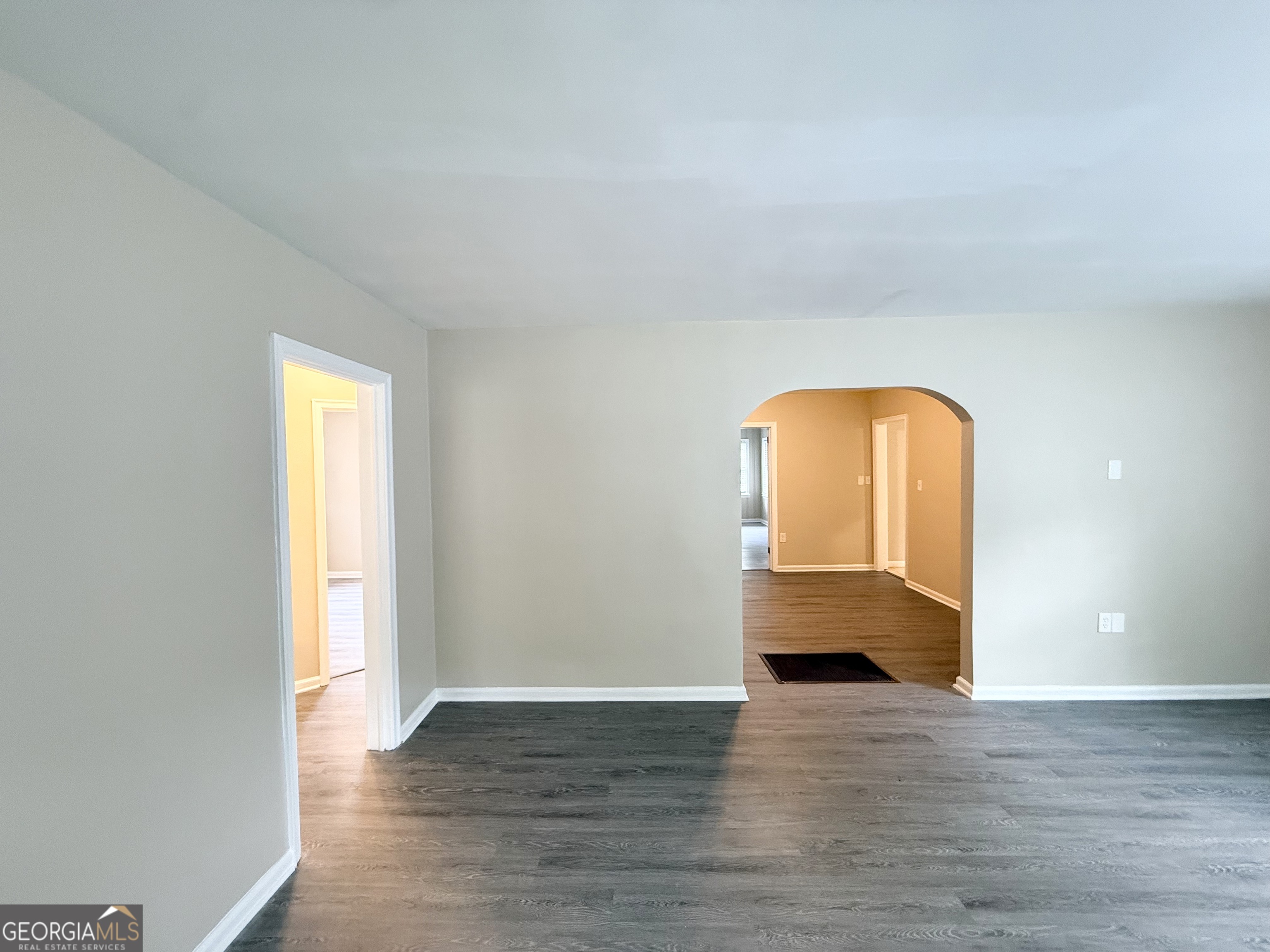 2487 Sylvan Road Property Photo 3