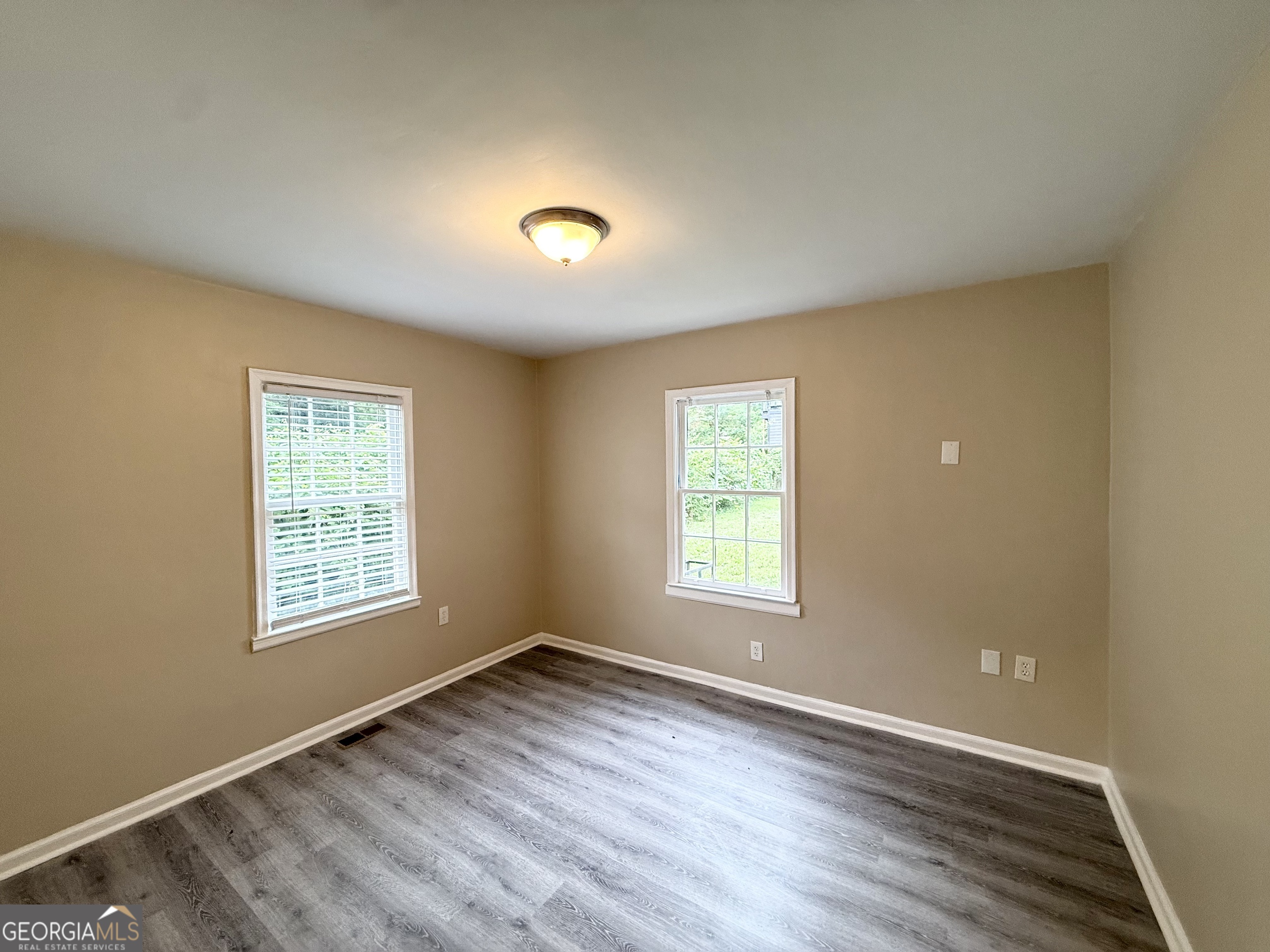 2487 Sylvan Road Property Photo 19