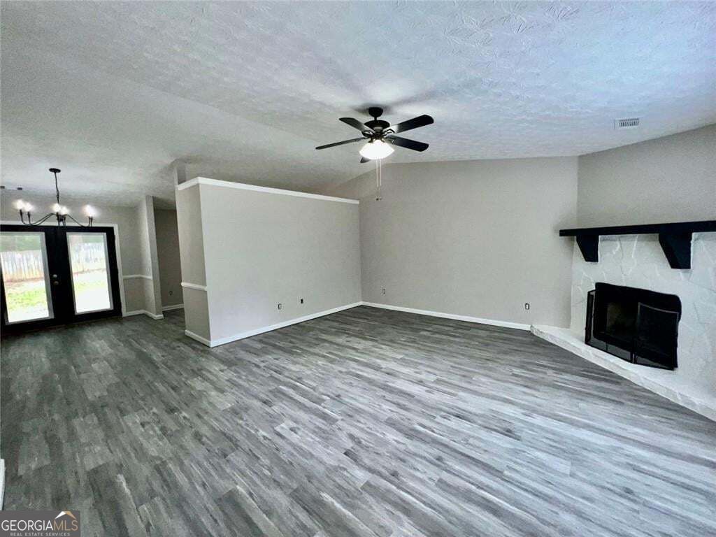 5285 Sugar Crest Drive Property Photo 8