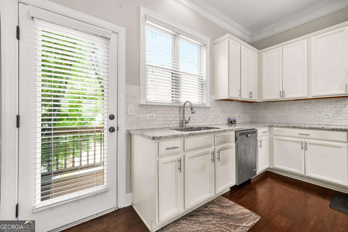 4405 Donahue Avenue Property Photo 19