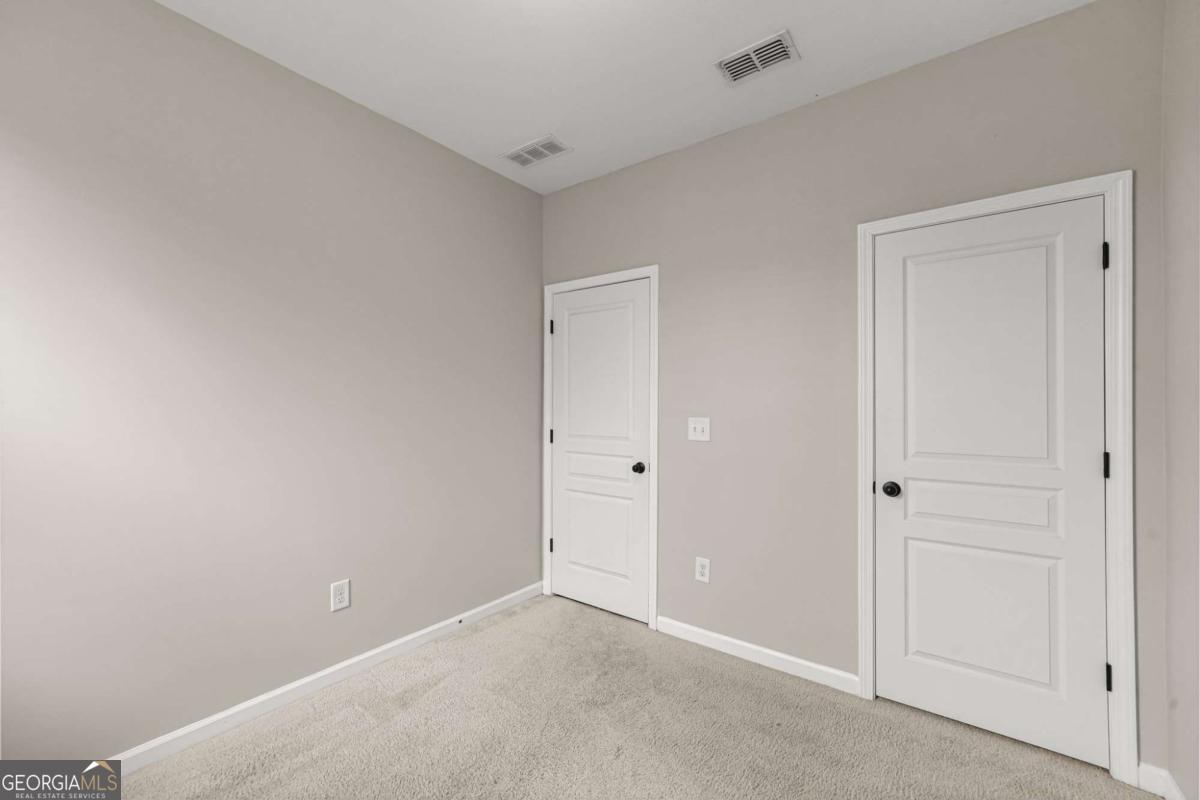 4405 Donahue Avenue Property Photo 38