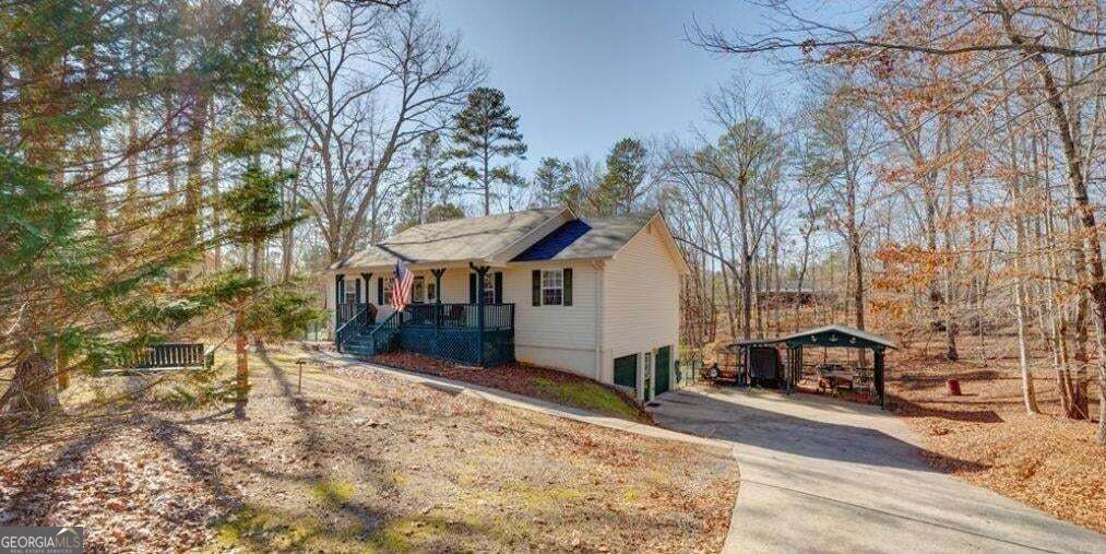 472 Eagle Mountain Drive W Property Photo 1