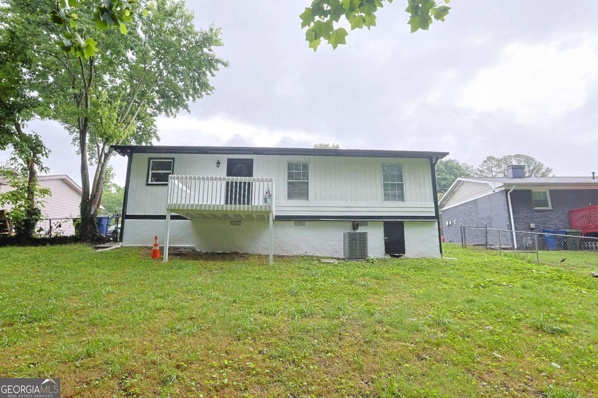 252 Whitworth Drive Sw Property Photo 17