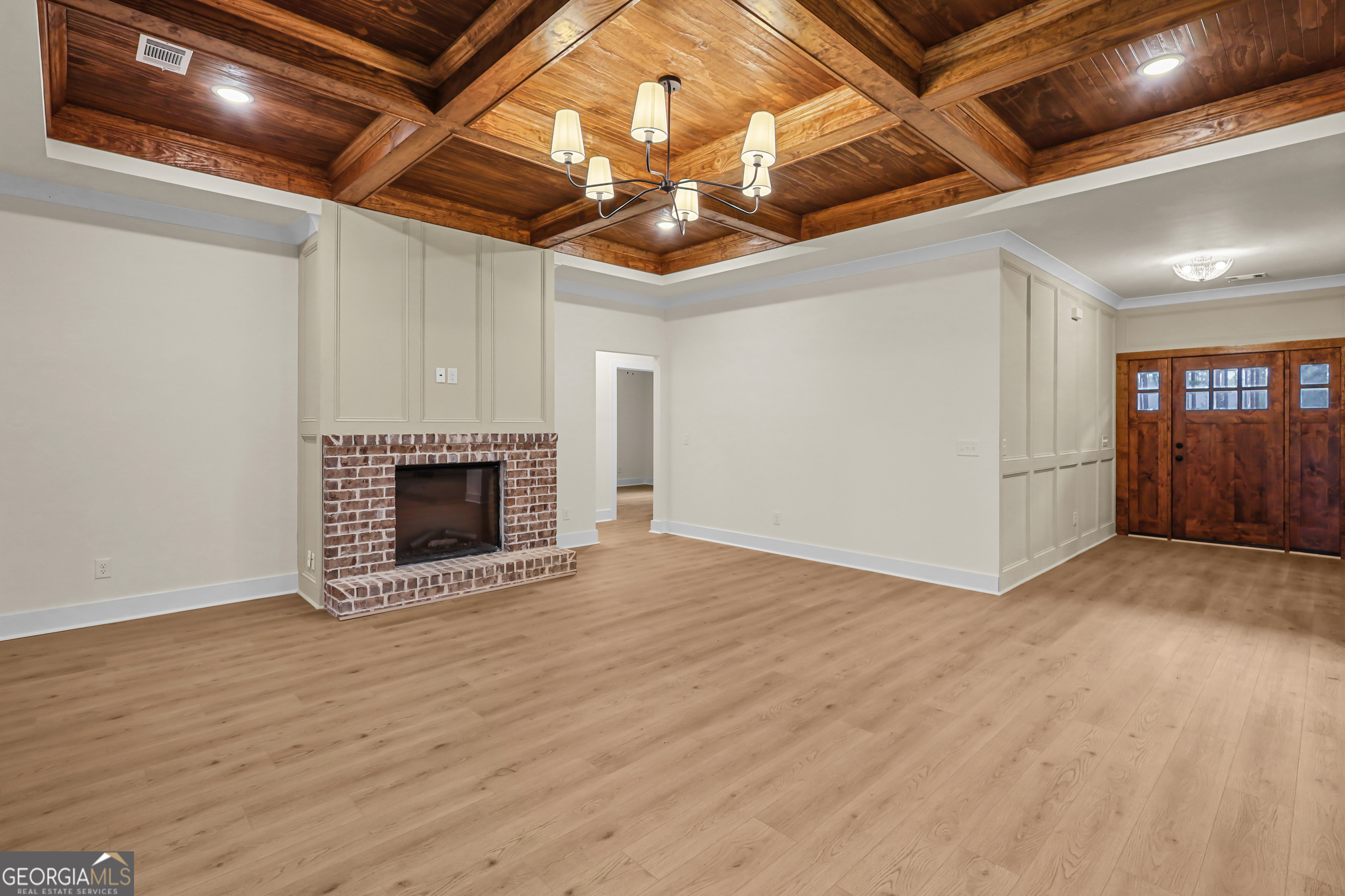 112 Dixie Drive Property Photo 12
