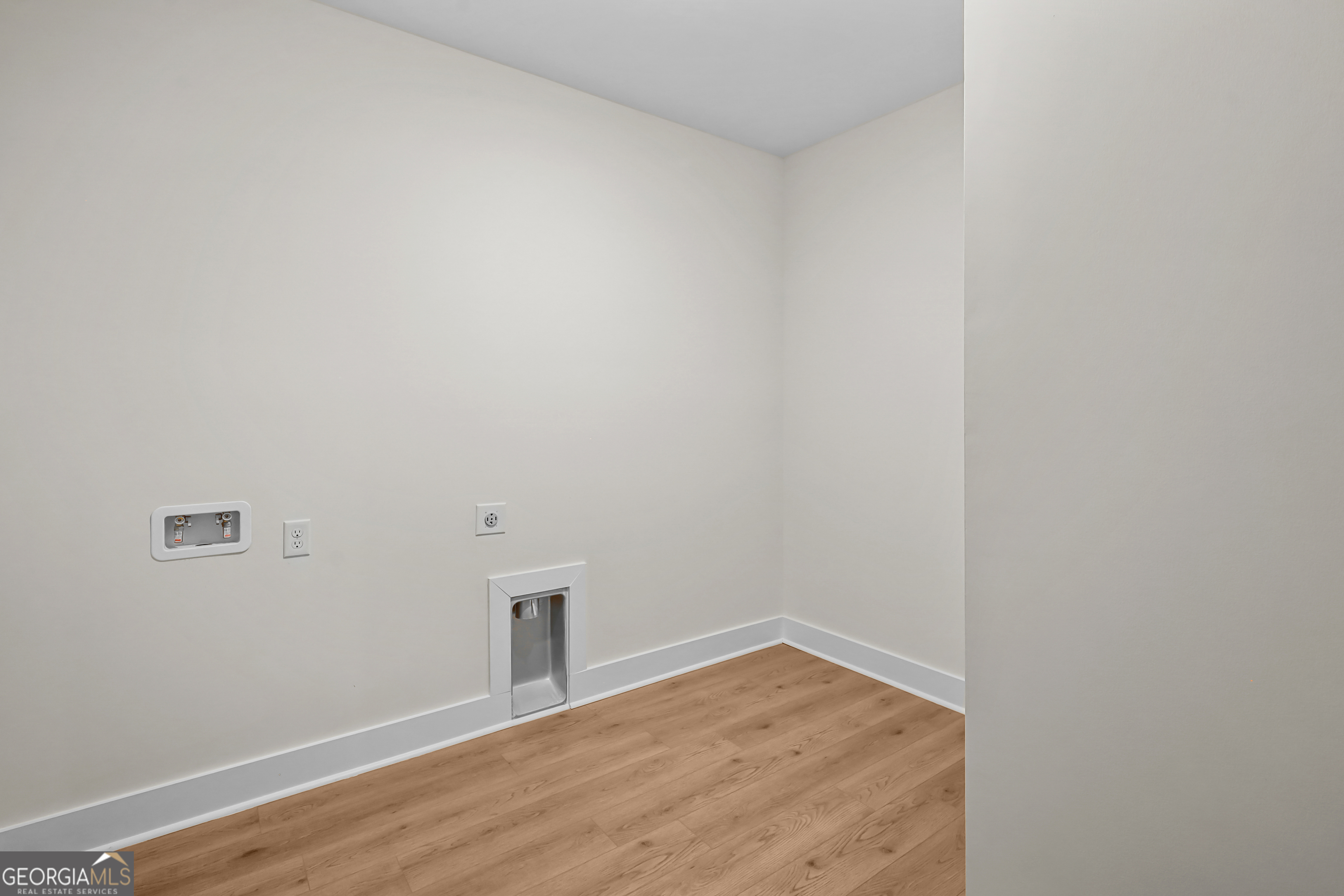 112 Dixie Drive Property Photo 27