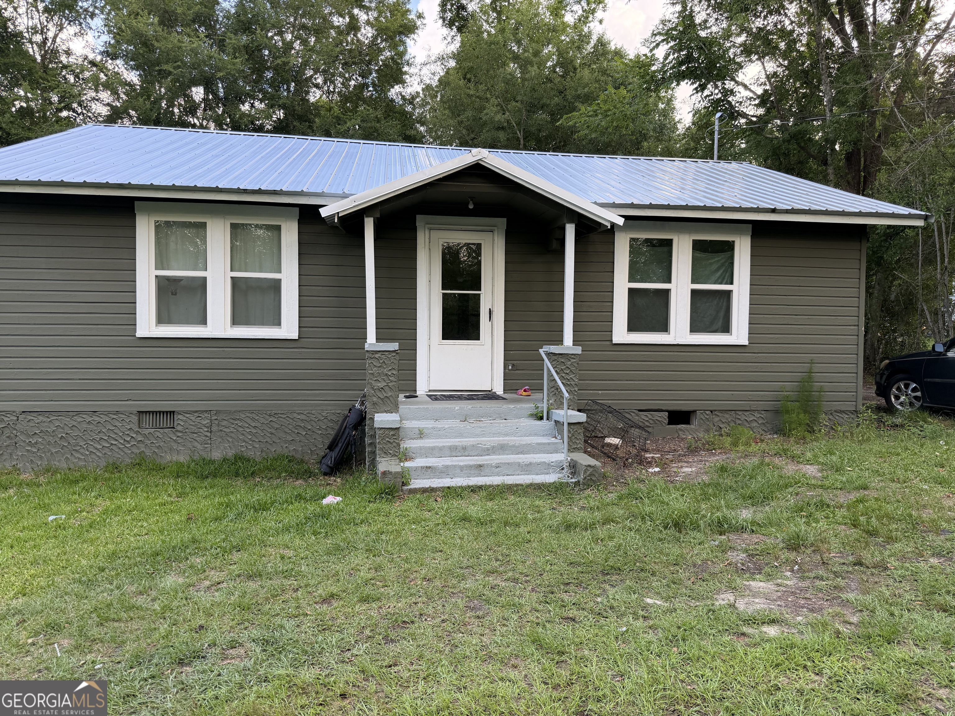 1114 Stephens Street Property Photo 1