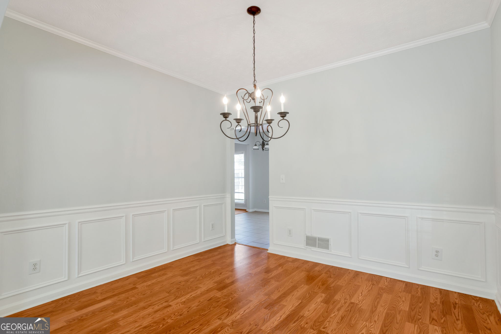 290 Clairidge Drive Property Photo 6