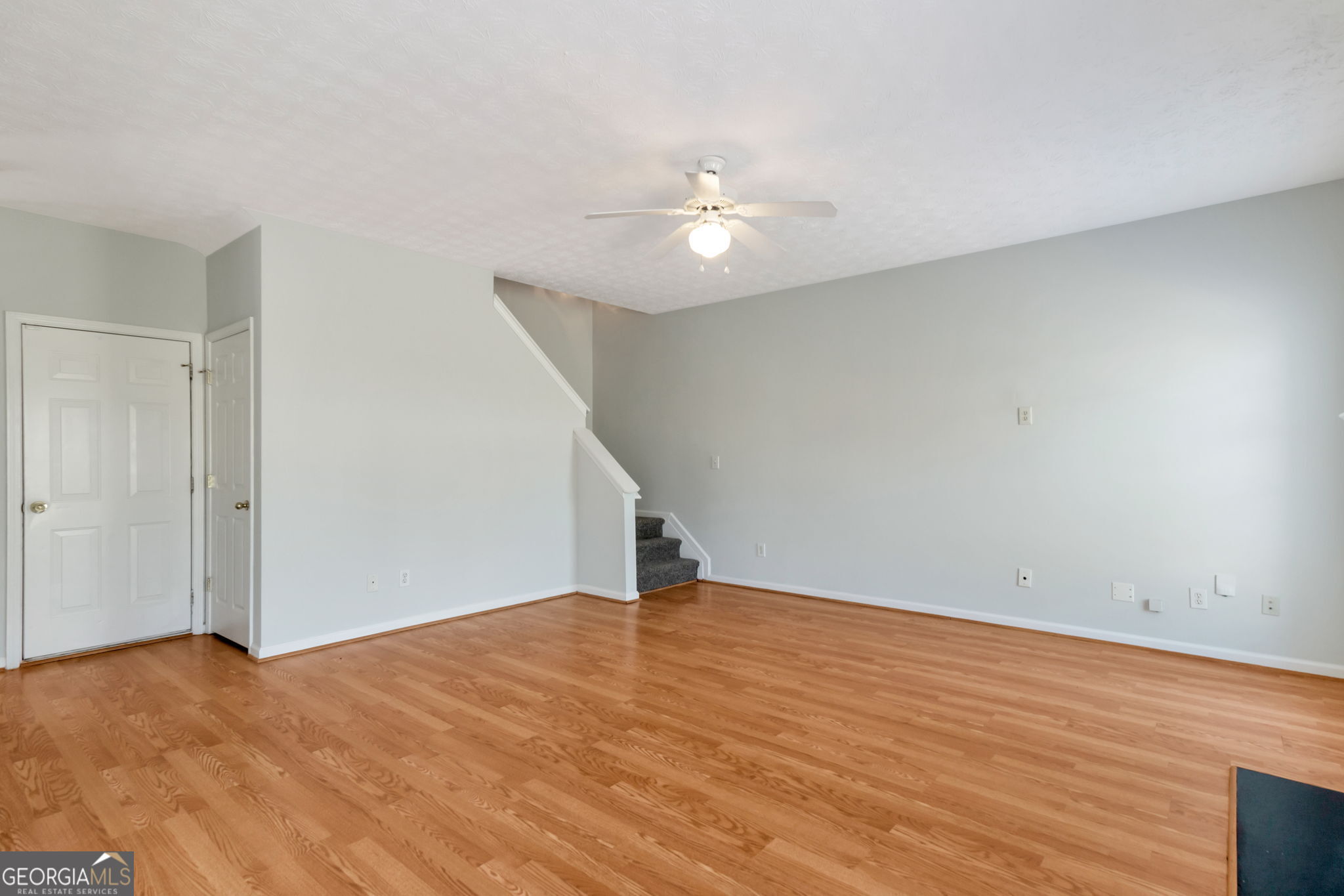 290 Clairidge Drive Property Photo 12